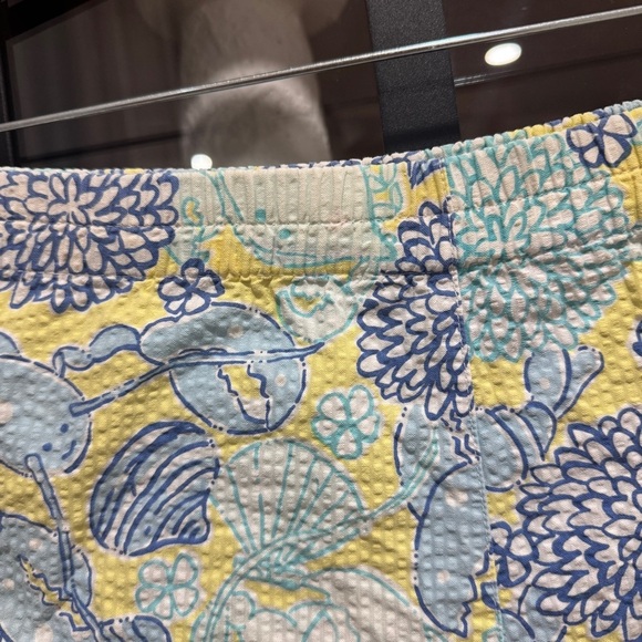 🌼 Vintage Lilly Pulitzer Lobster print Floral Seersucker Shorts seashell ocean - Picture 11 of 11